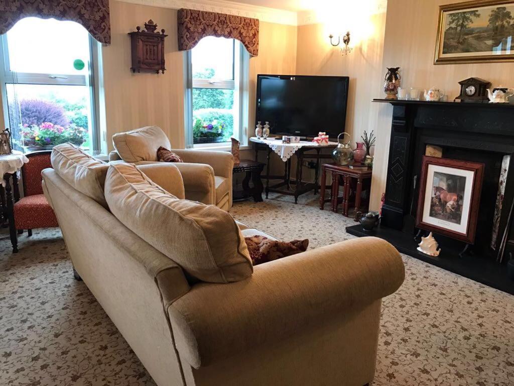 Bed and Breakfast Beau Vista Strabane Esterno foto
